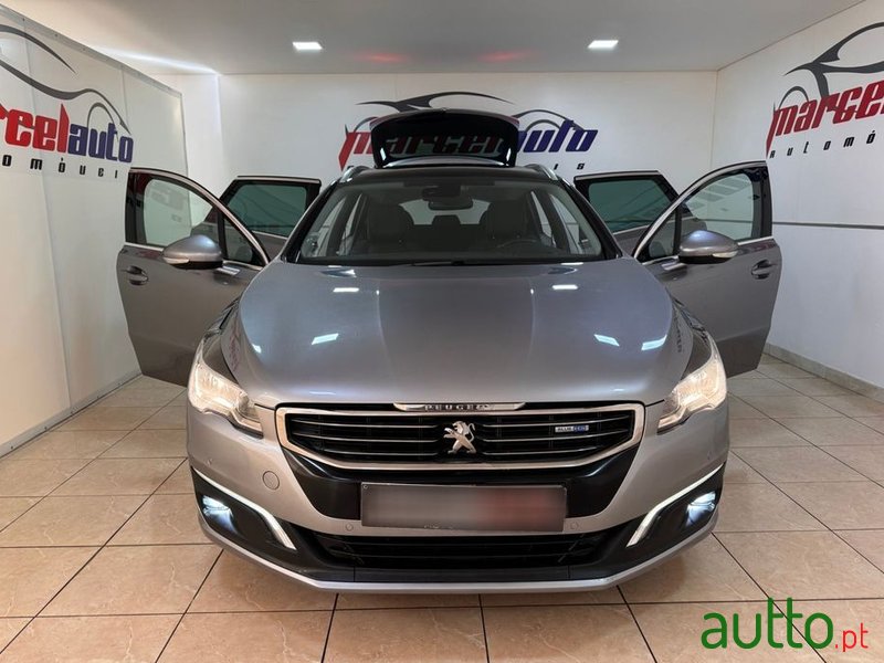 2016' Peugeot 508 Sw photo #2