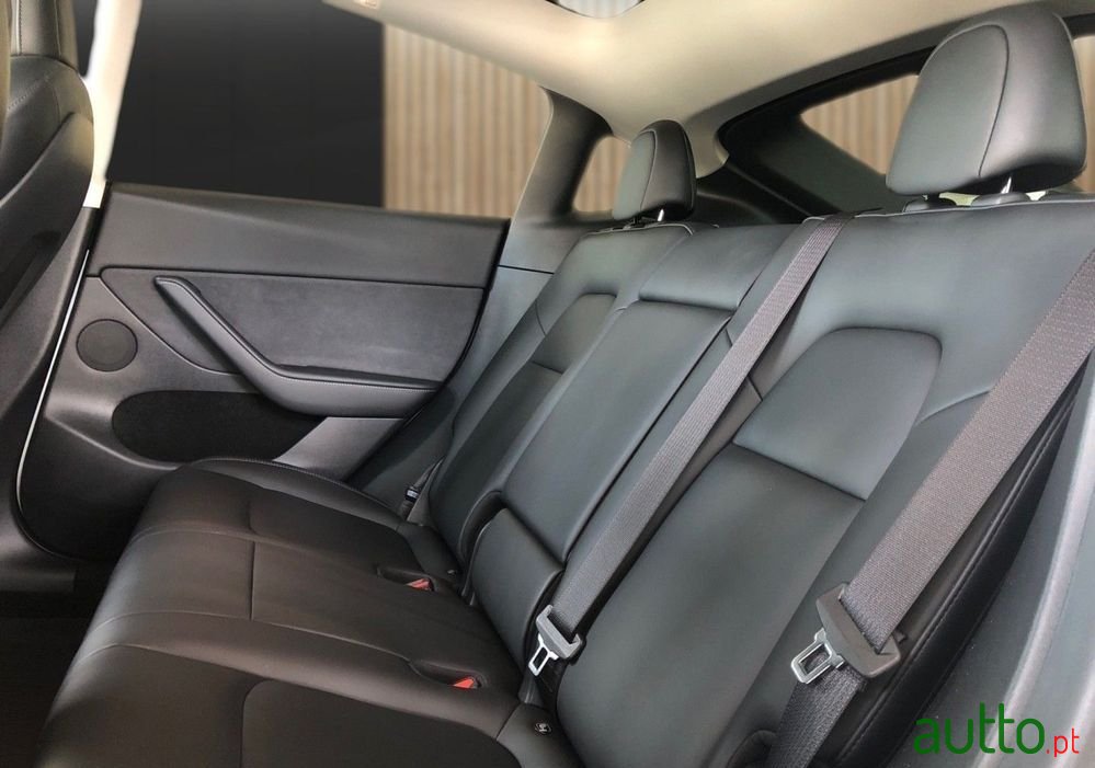 2021' Tesla Model Y photo #5