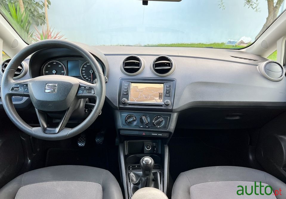 2016' SEAT Ibiza photo #6