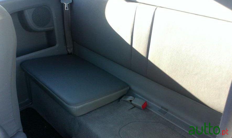 2011' Toyota Hilux 2.5 D4D 4X4 Xcab Iva Dedutivel photo #2