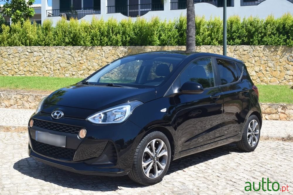 2019' Hyundai i10 photo #1