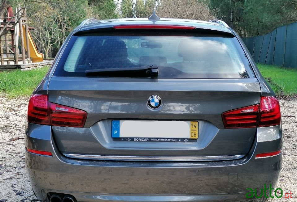 2014' BMW 520 photo #5