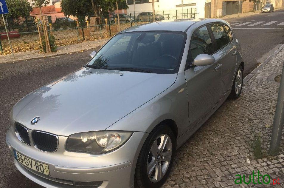 2007' BMW 118 photo #1