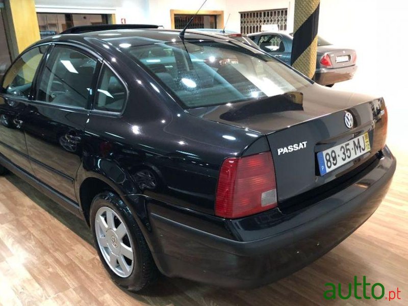 1998' Volkswagen Passat 1.9 Tdi photo #1