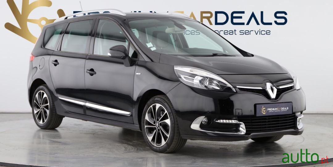 2015' Renault Grand Scenic photo #1