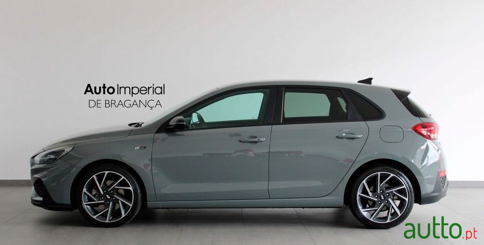 2021' Hyundai i30 photo #2