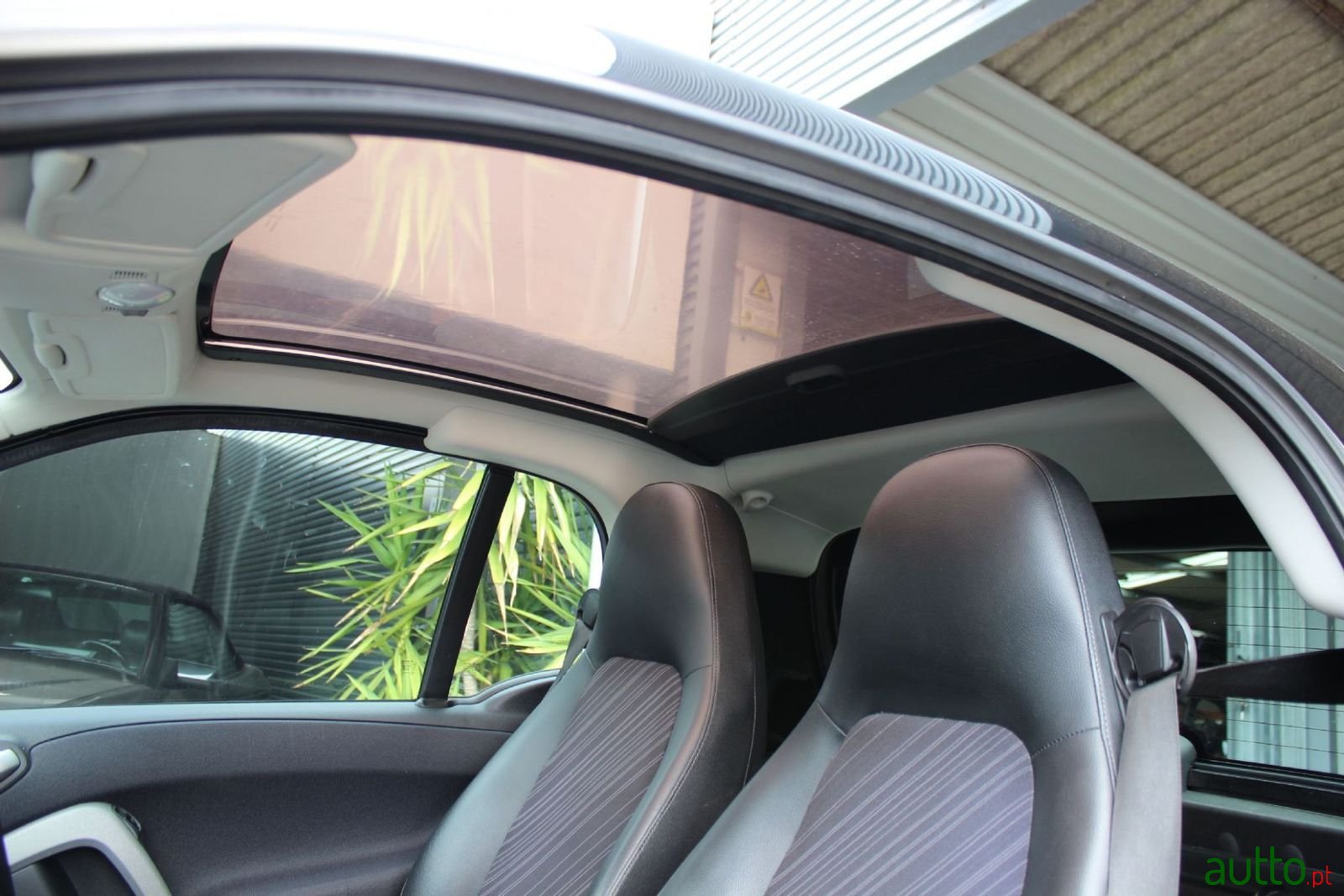 2011' Smart Fortwo photo #5