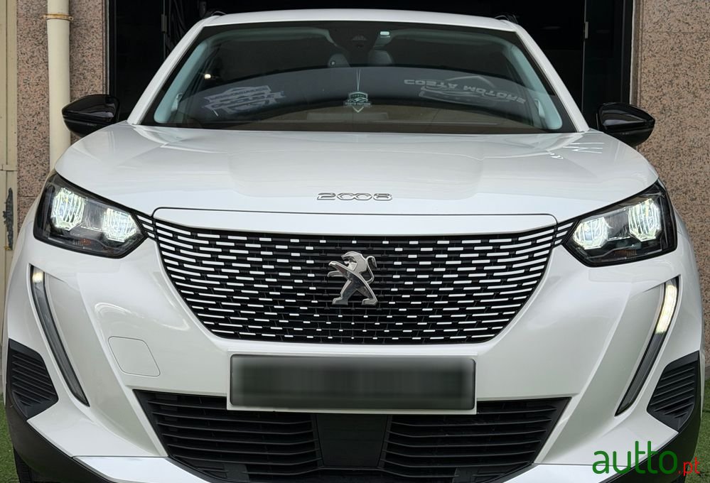 2022' Peugeot e-2008 50 Kwh photo #2