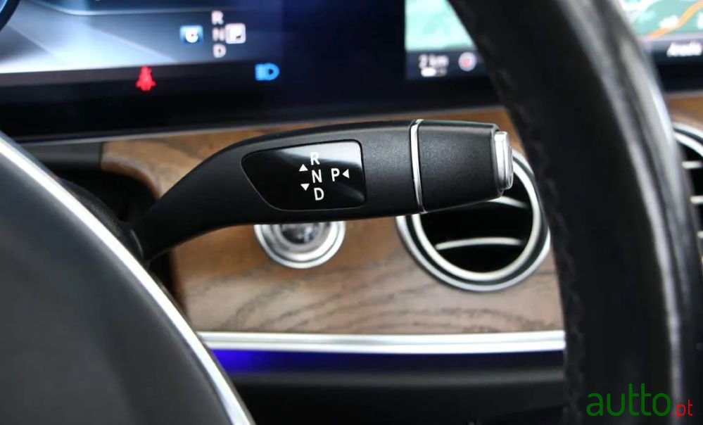 2016' Mercedes-Benz E 220 D Amg photo #3