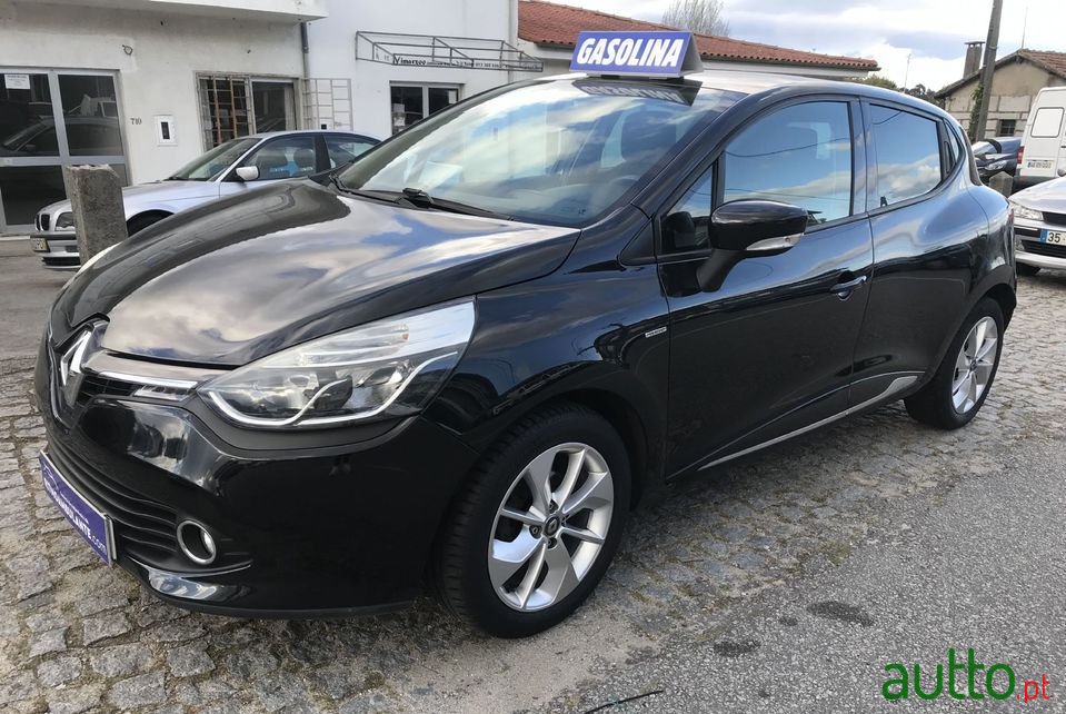 2016' Renault Clio photo #1