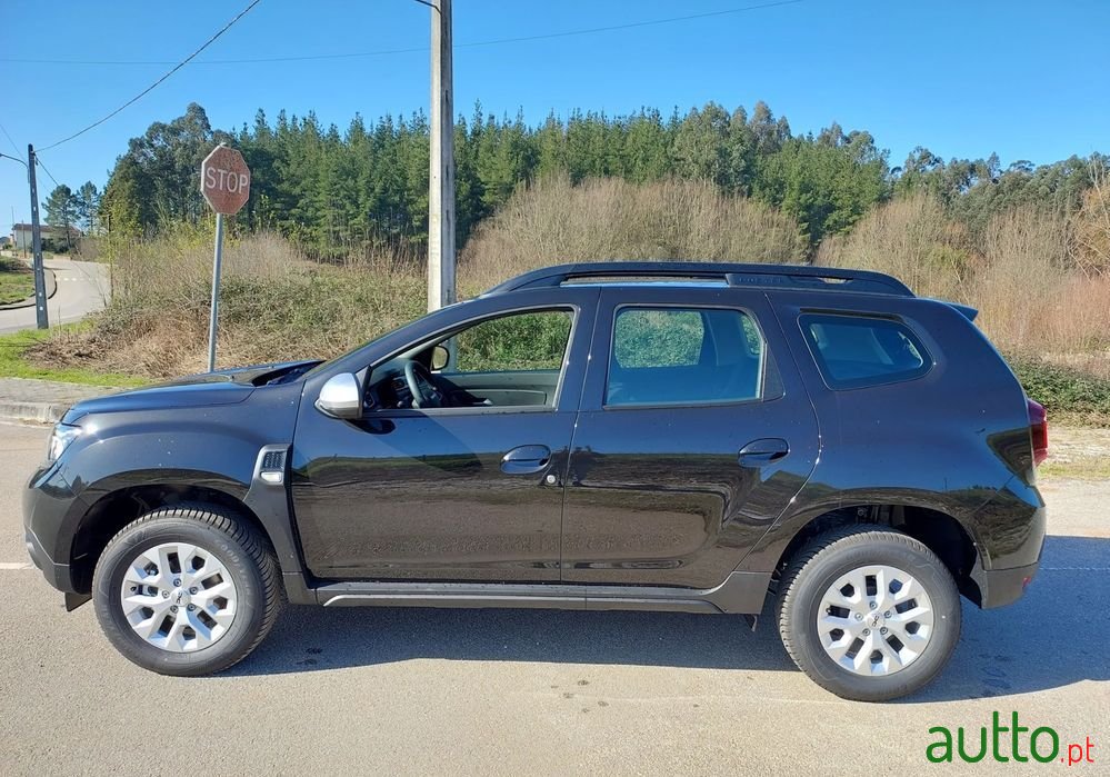 2023' Dacia Duster photo #2