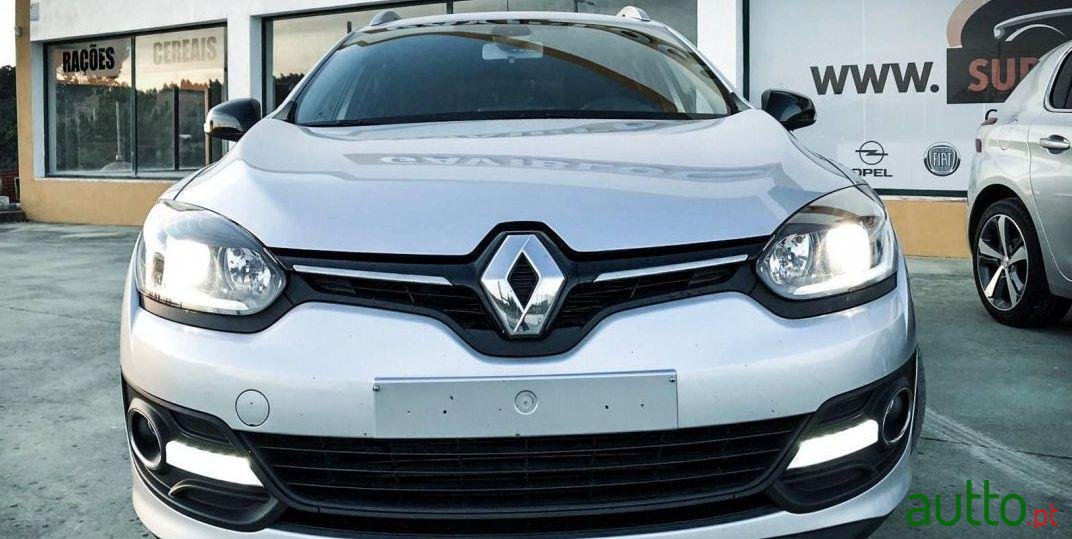 2014' Renault Megane Sport Tourer photo #1