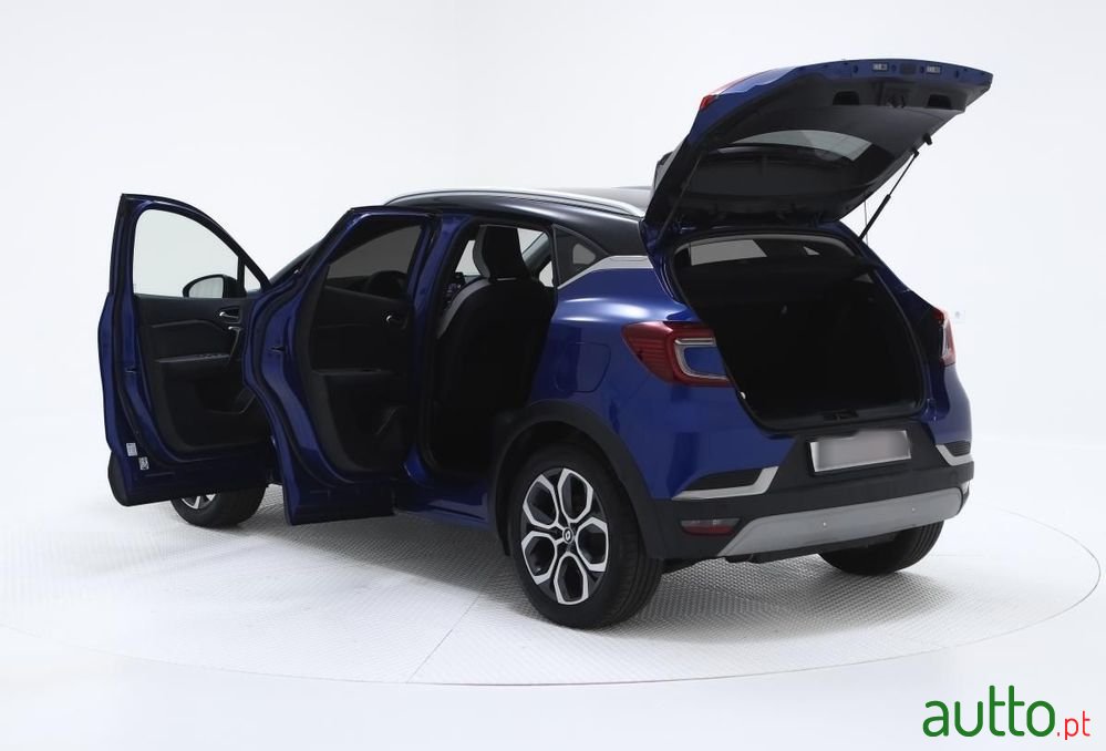 2022' Renault Captur photo #5