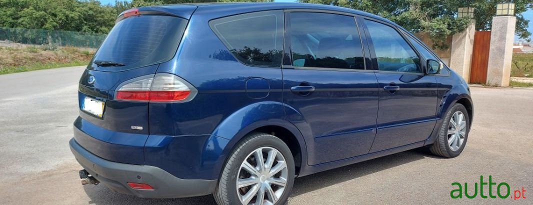 2007' Ford S-Max photo #4