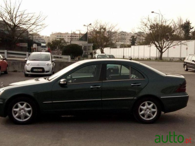 2000' Mercedes-Benz C-220 Cdi Elegance photo #1