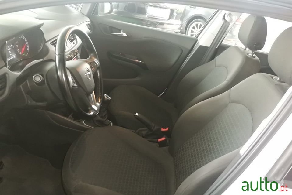 2017' Opel Corsa photo #5