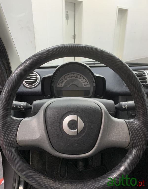2011' Smart Fortwo 0.8 Cdi Passion 54 photo #6