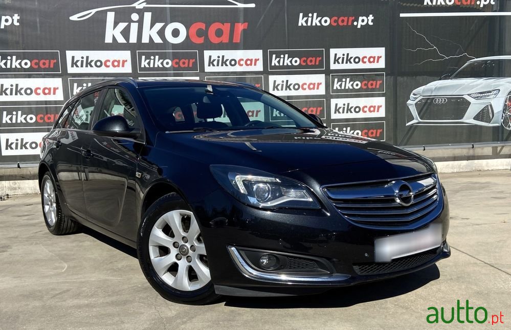 2014' Opel Insignia Sports Tourer photo #3