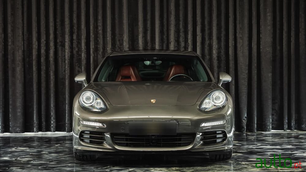 2015' Porsche Panamera Edition photo #2