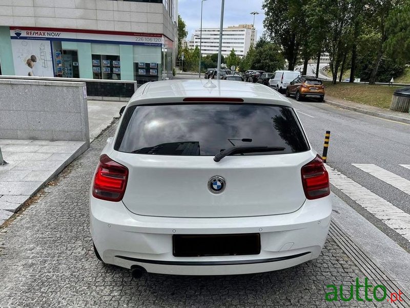 2014' BMW Série 1 I Line Sport photo #5
