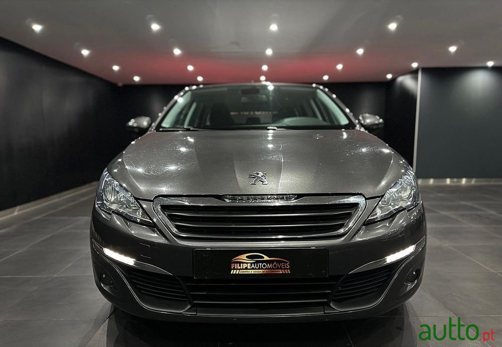 2017' Peugeot 308 Sw photo #2