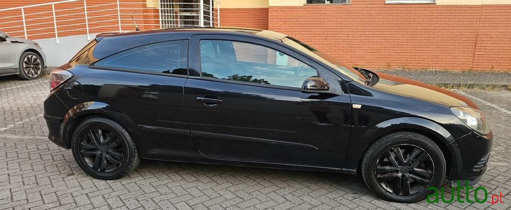 2007' Opel Astra Gtc 1.7 Cdti photo #3