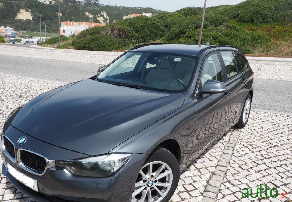 2016' BMW 318 photo #1