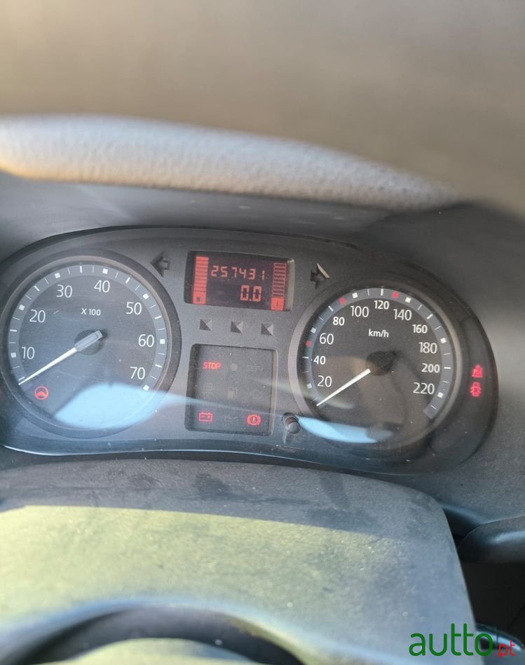 2004' Renault Clio 1.5 Dci Billabong photo #5