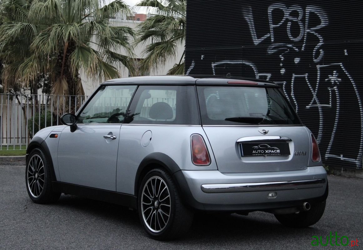 2003' MINI Cooper photo #6