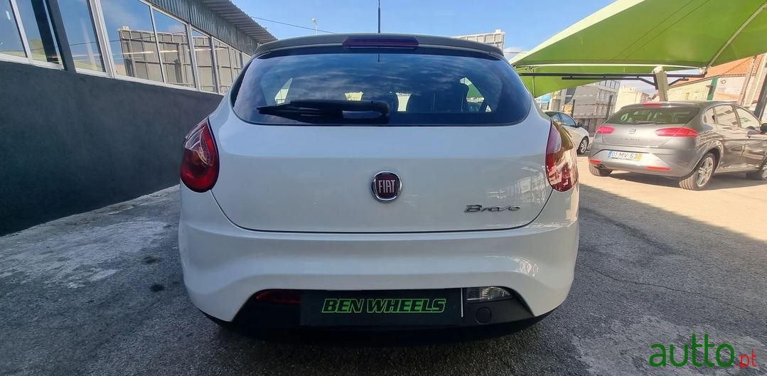 2011' Fiat Bravo photo #6