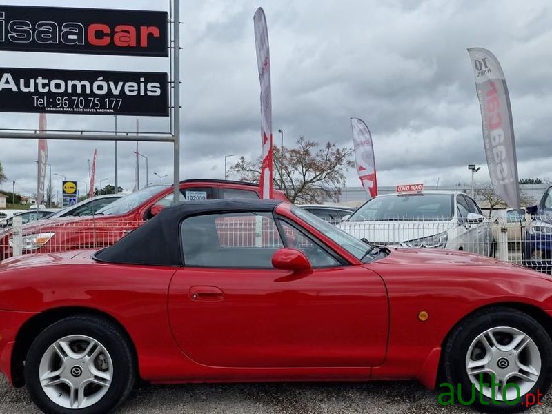 1998' Mazda MX-5 1.6 16V photo #4