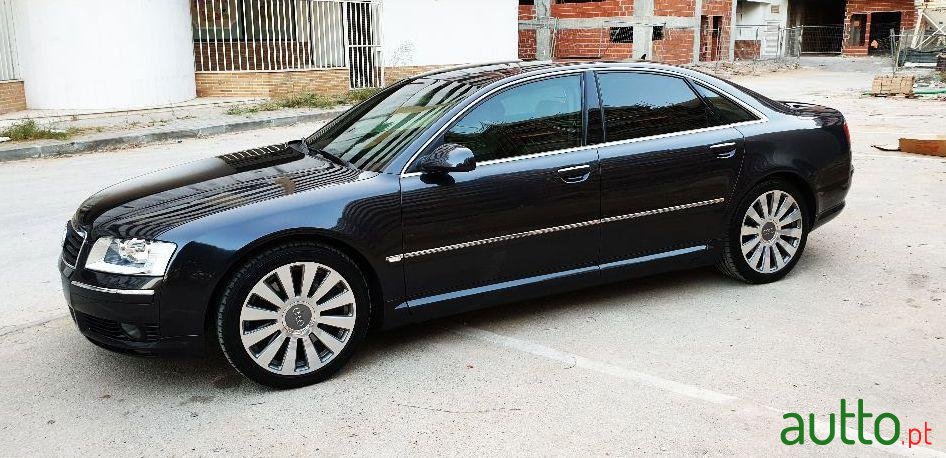 2003' Audi A8 4.0 Tdi V8 Quattro photo #2
