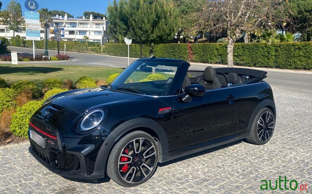 2021' MINI John Cooper Works photo #1