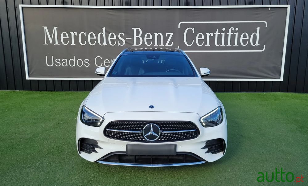 2021' Mercedes-Benz E 300 De Amg Line photo #2