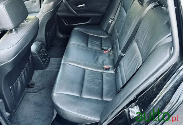 2007' BMW Série 5 D Touring photo #5