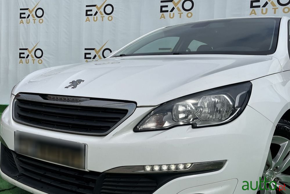2016' Peugeot 308 photo #2