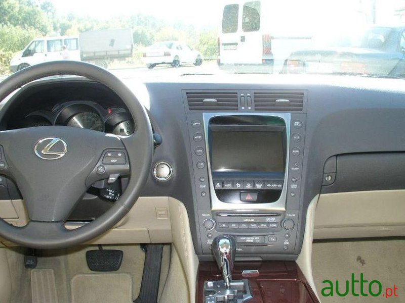 2008' Lexus GS Hybrid photo #3