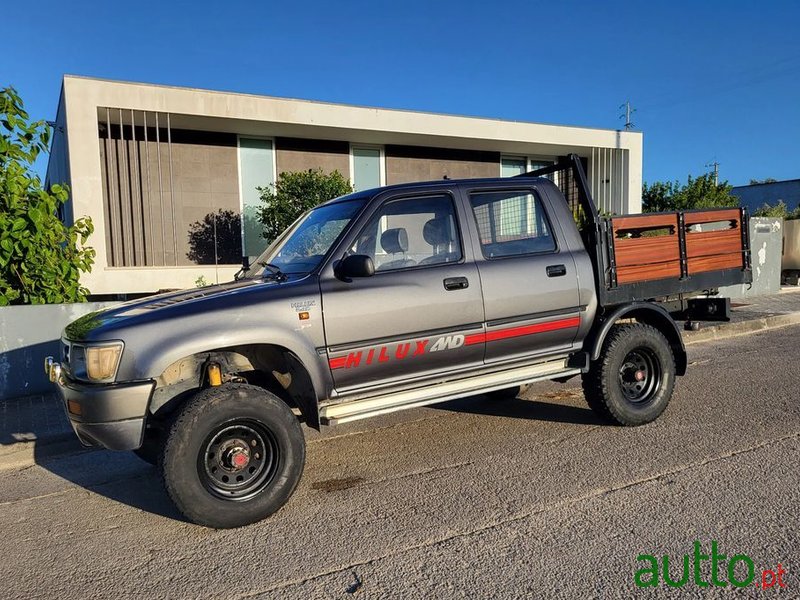 1992' Toyota Hilux photo #6