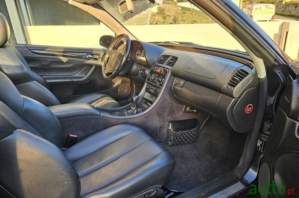 2000' Mercedes-Benz CLK 200 Kompressor photo #6