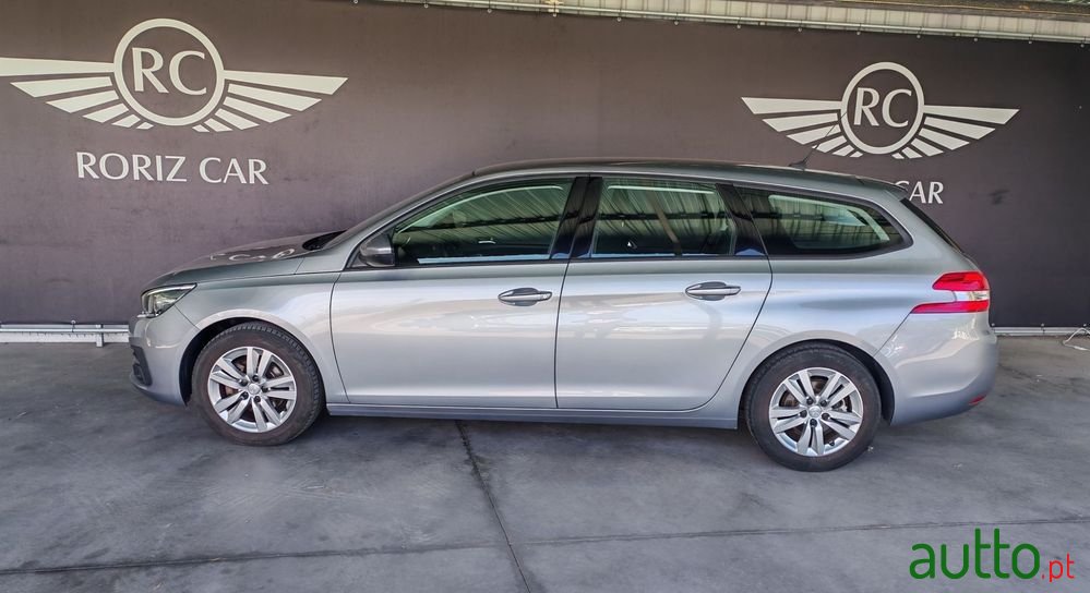 2018' Peugeot 308 Sw photo #4