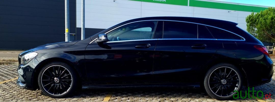 2017' Mercedes-Benz Cla-220 photo #3