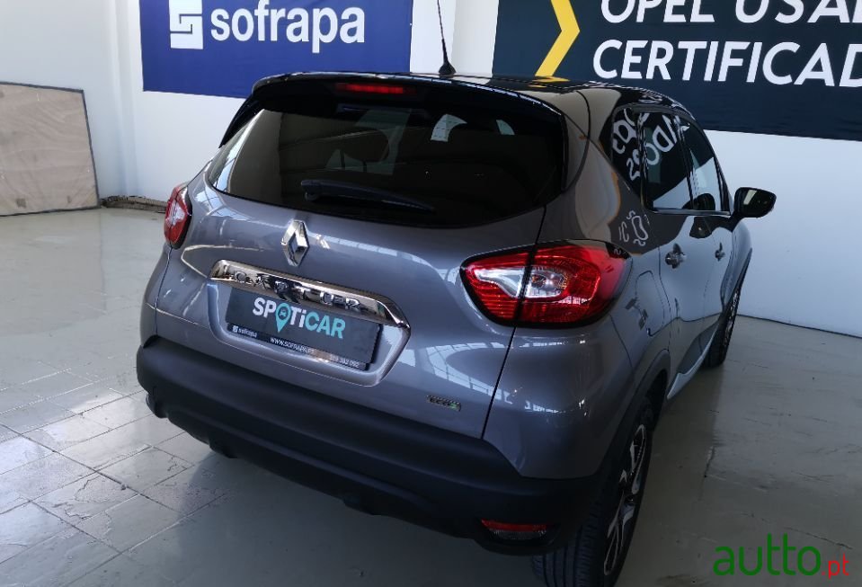 2017' Renault Captur photo #6