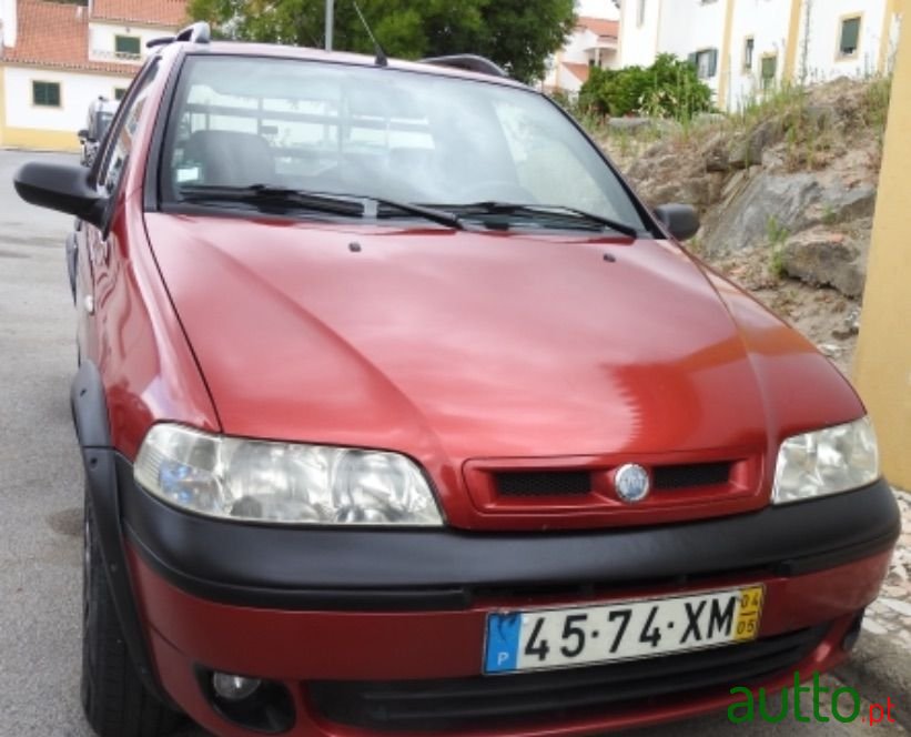 2004' Fiat Strada photo #4
