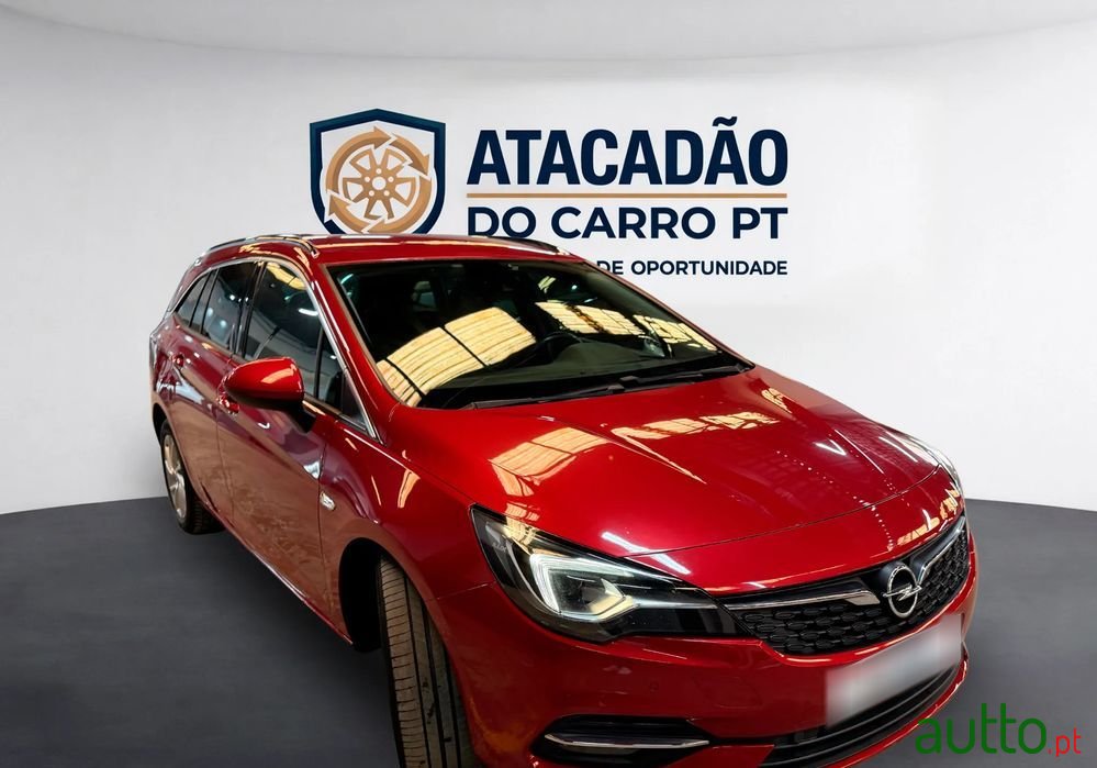 2020' Opel Astra Sports Tourer photo #4