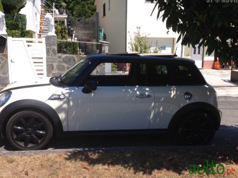 2008' MINI Cooper D photo #1