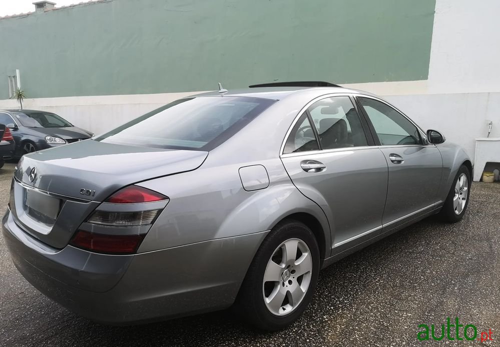 2007' Mercedes-Benz S 320 Cdi photo #4