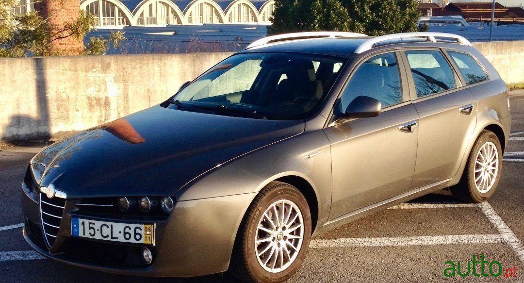 2006' Alfa Romeo photo #1