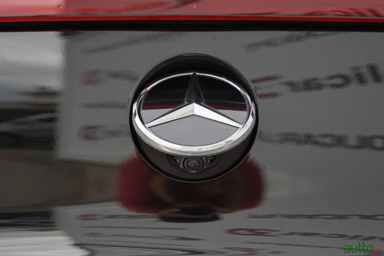 2022' Mercedes-Benz EQA photo #2