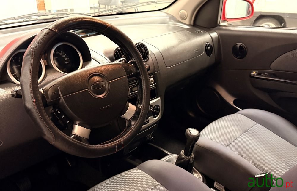 2005' Chevrolet Aveo photo #5