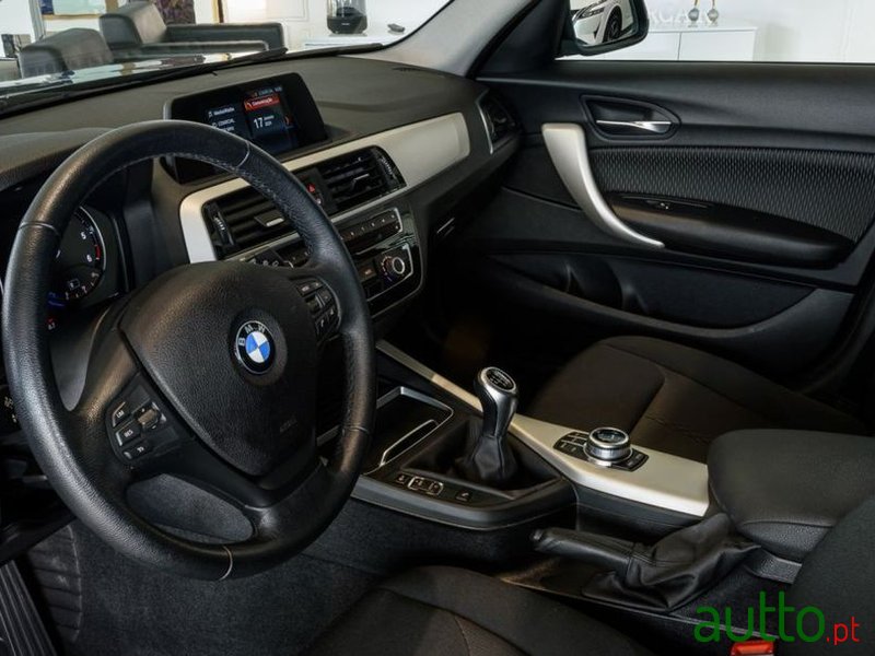 2017' BMW 116 D photo #6